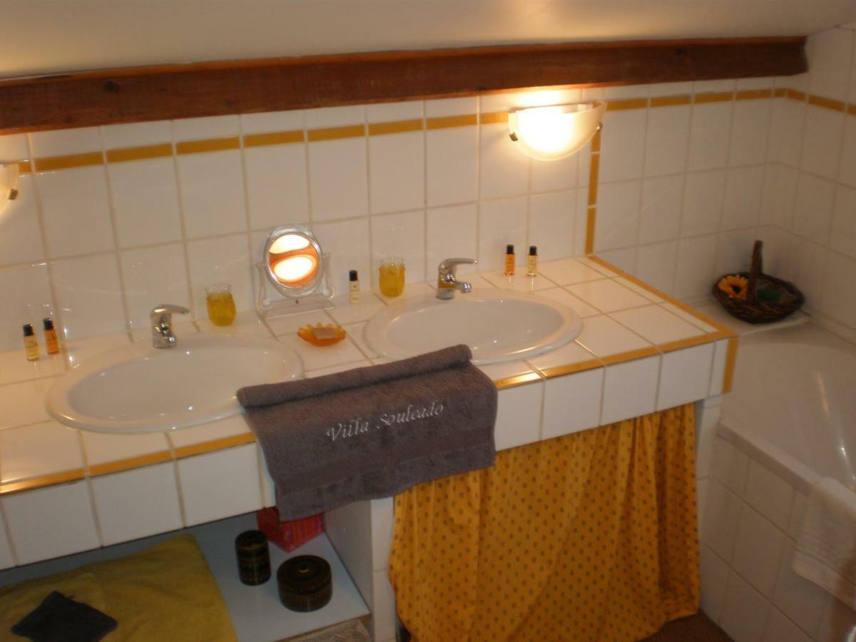 Appart Amande des Amandeirets Appartamento Châteauneuf-lès-Martigues Esterno foto