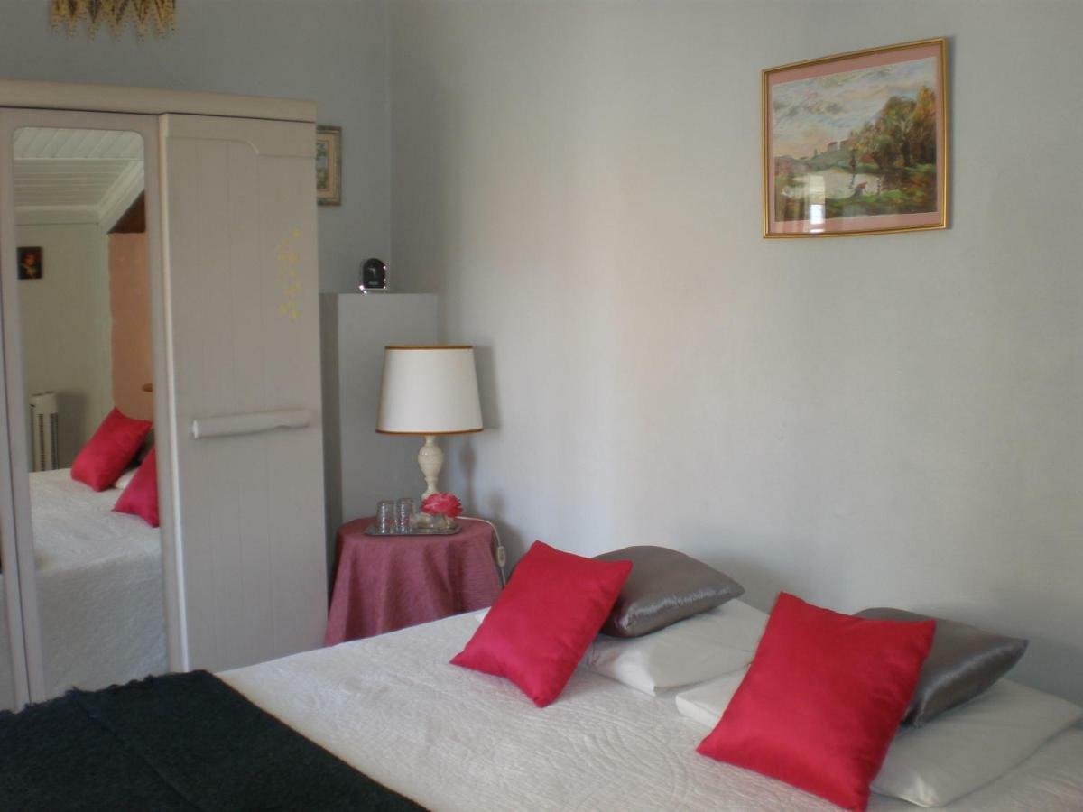 Appart Amande des Amandeirets Appartamento Châteauneuf-lès-Martigues Esterno foto